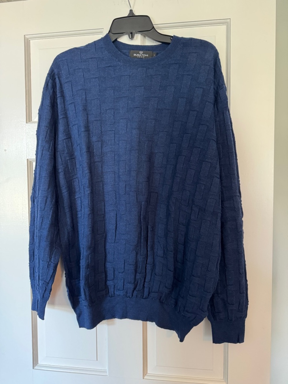 Bugatchi Navy Blue Textured Crewneck Sweater. Size L